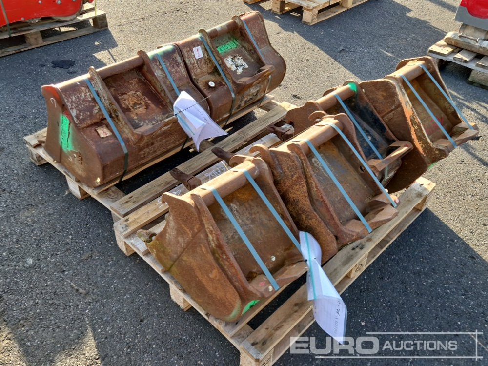 Various Digging Buckets, ARDEN to suit 2-5 Ton Excavator (6 of) - Godet: photos 2 Various Digging Buckets, ARDEN to suit 2-5 Ton Excavator (6 of) - Godet: photos 2