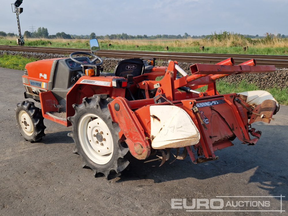 Yanmar F6 - Micro tracteur: photos 3 Yanmar F6 - Micro tracteur: photos 3