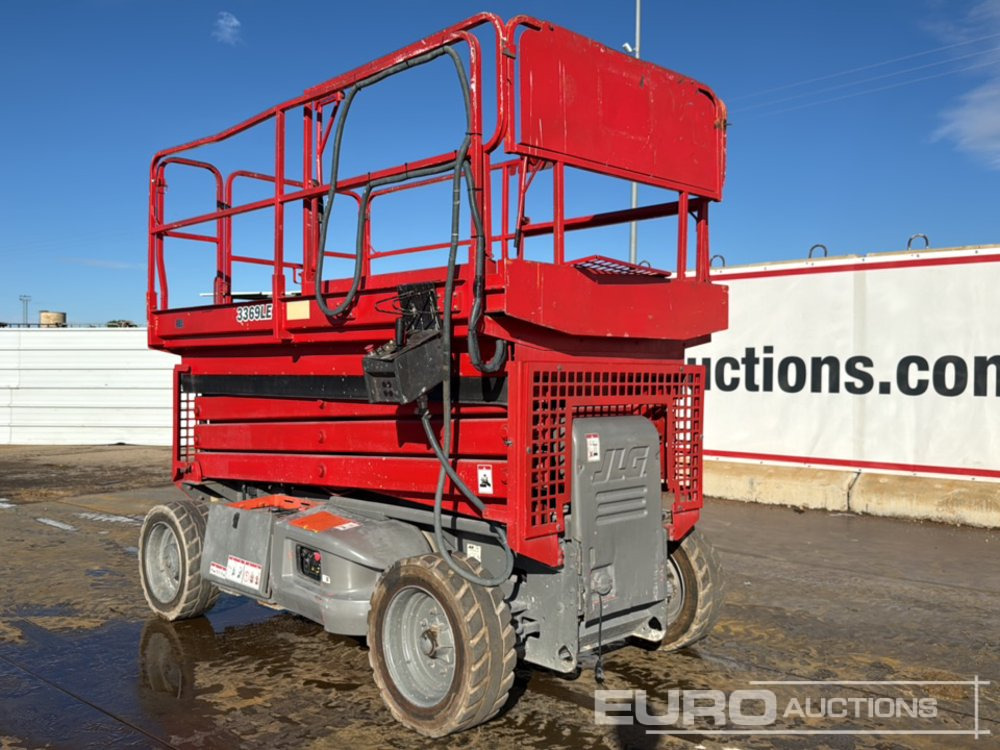 2006 JLG 3369LE - Nacelle: photos 3 2006 JLG 3369LE - Nacelle: photos 3