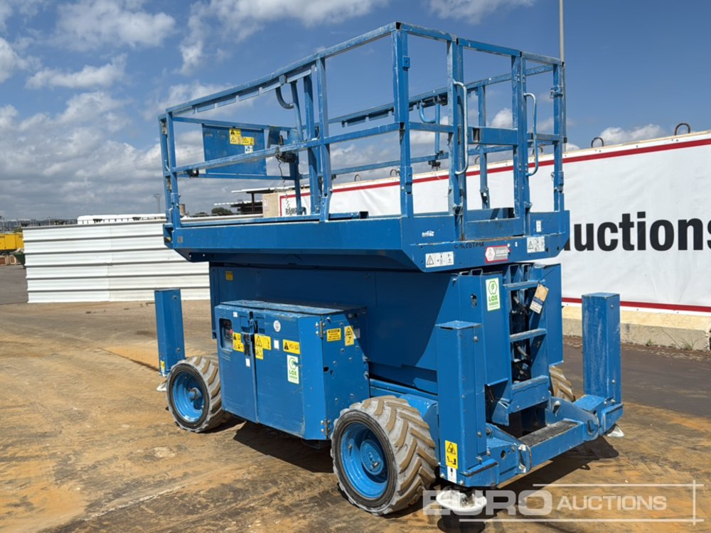2013 Genie GS4069DC - Nacelle: photos 3 2013 Genie GS4069DC - Nacelle: photos 3
