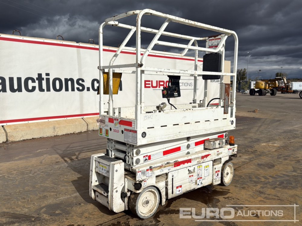 2014 Haulotte Optimum 8 - Nacelle ciseaux: photos 5 2014 Haulotte Optimum 8 - Nacelle ciseaux: photos 5