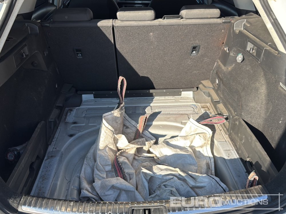 Voiture 2018 Seat LEON XPERIENCE: photos 25 Voiture 2018 Seat LEON XPERIENCE: photos 25