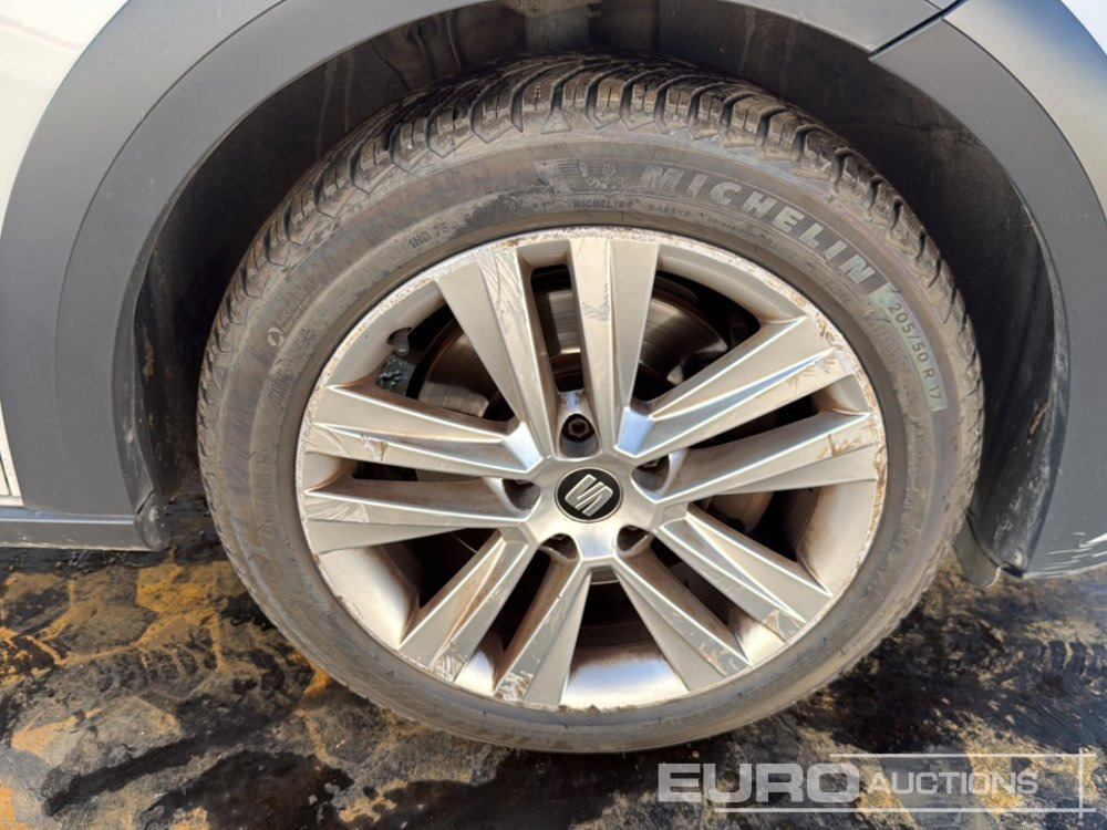 Voiture 2018 Seat LEON XPERIENCE: photos 12 Voiture 2018 Seat LEON XPERIENCE: photos 12