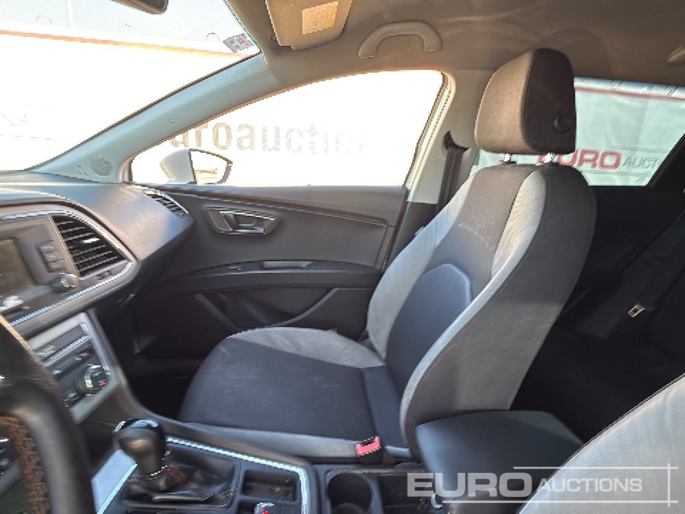 Voiture 2018 Seat LEON XPERIENCE: photos 18 Voiture 2018 Seat LEON XPERIENCE: photos 18