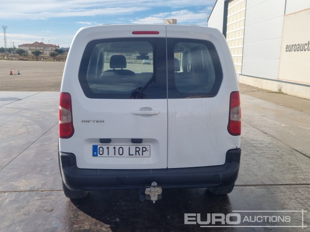 2021 Peugeot RIFTER - Transport de personnes, Utilitaire double cabine: photos 4 2021 Peugeot RIFTER - Transport de personnes, Utilitaire double cabine: photos 4
