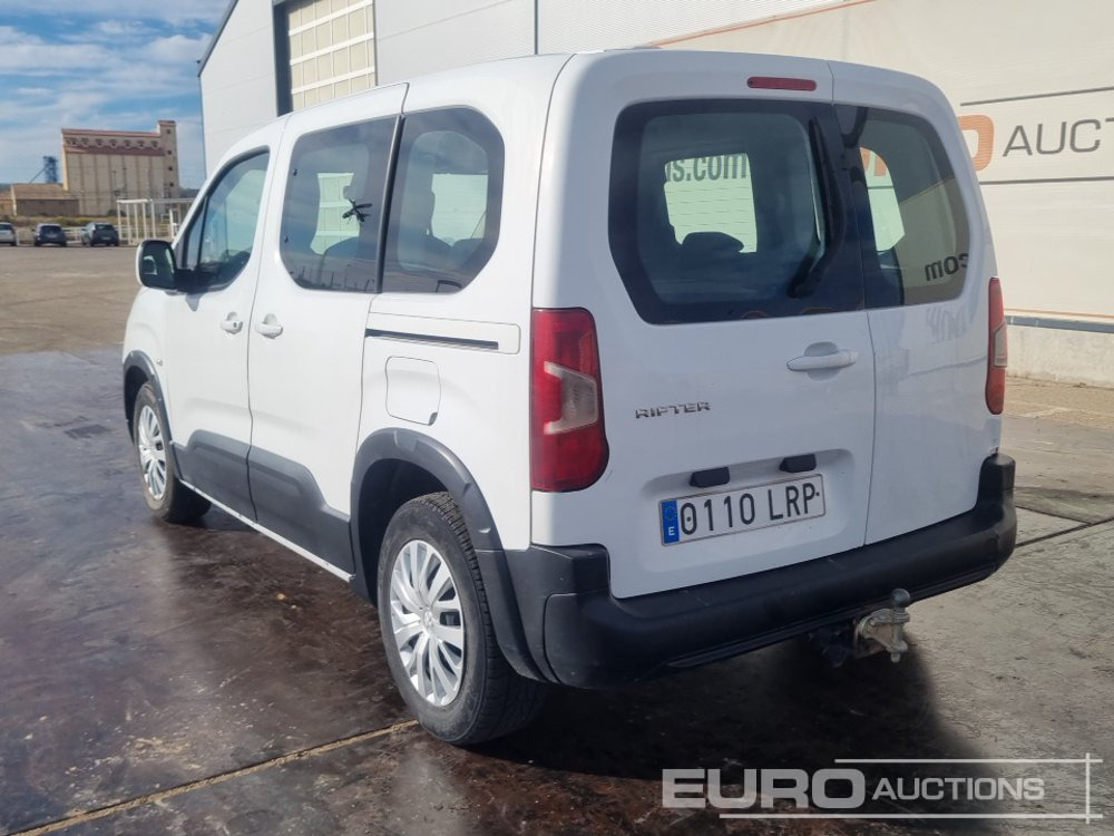 2021 Peugeot RIFTER - Transport de personnes, Utilitaire double cabine: photos 3 2021 Peugeot RIFTER - Transport de personnes, Utilitaire double cabine: photos 3