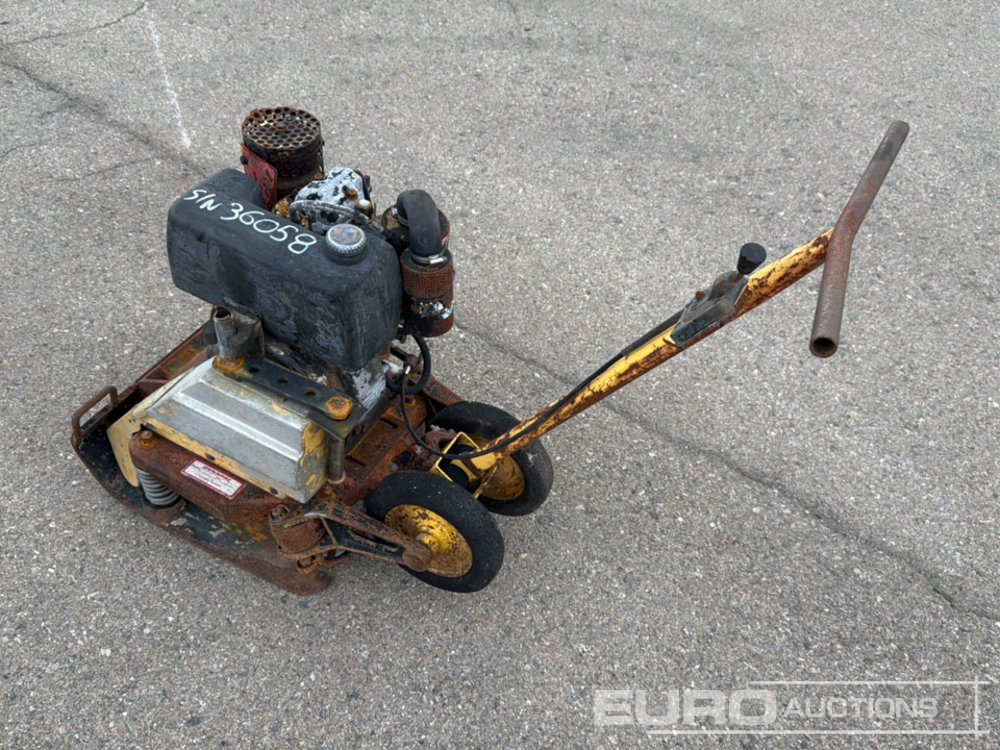 Dyna Pac CM13 - L'équipement de construction: photos 2 Dyna Pac CM13 - L'équipement de construction: photos 2