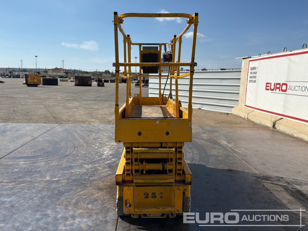 Haulotte Compact 10N - Nacelle: photos 4 Haulotte Compact 10N - Nacelle: photos 4