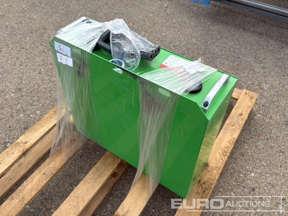 Li-Ion LFP - L'équipement de construction: photos 4 Li-Ion LFP - L'équipement de construction: photos 4