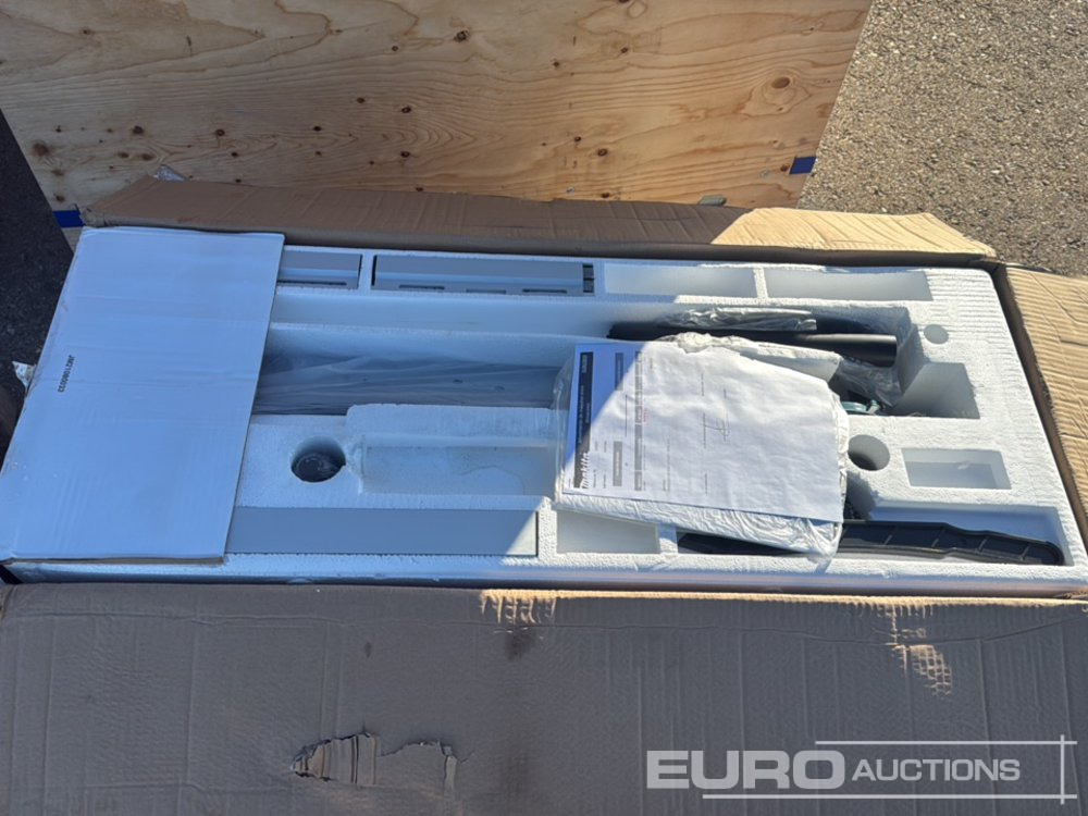 Makita LB1200F - L'équipement de construction: photos 4 Makita LB1200F - L'équipement de construction: photos 4