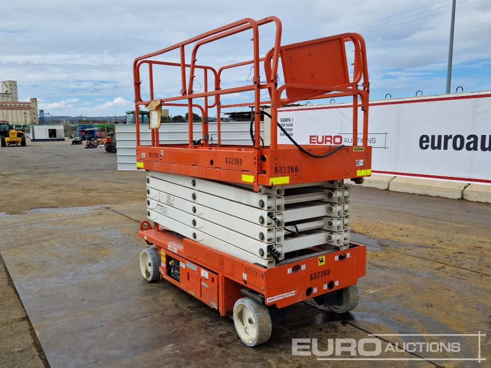 Snorkel S3246E - Nacelle: photos 3 Snorkel S3246E - Nacelle: photos 3