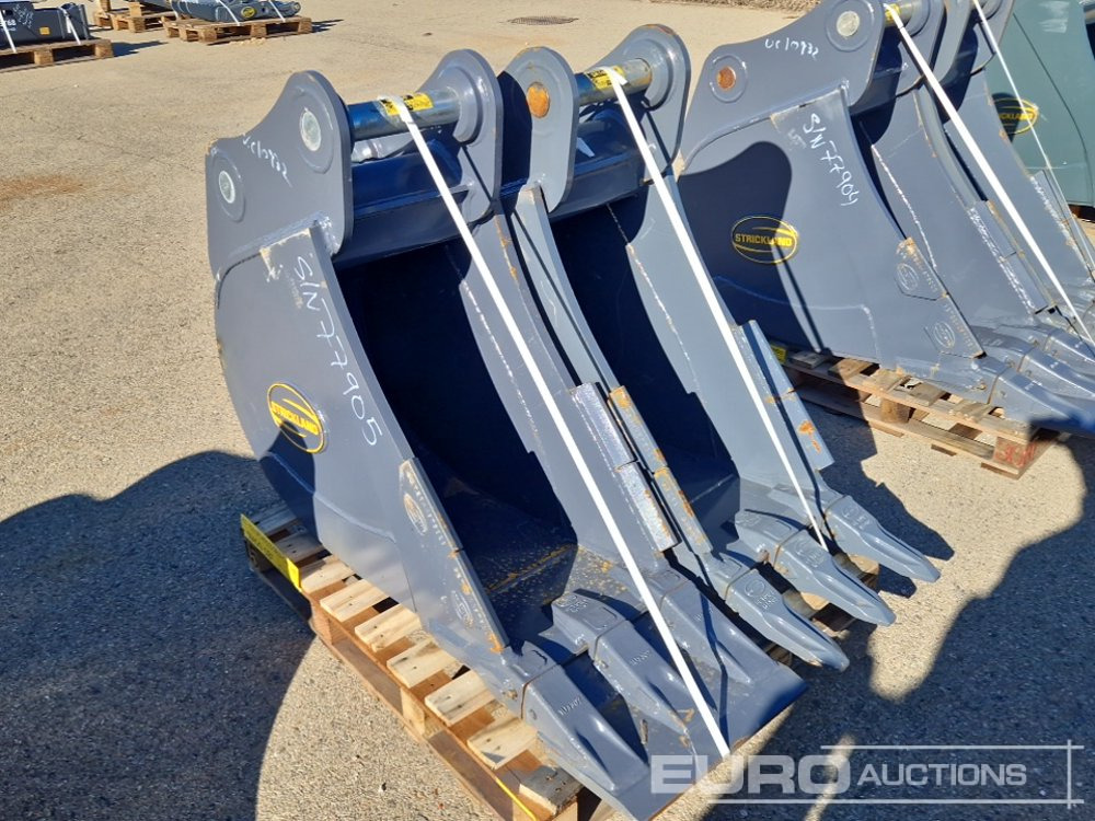 Strickland BT13 - Godet: photos 3 Strickland BT13 - Godet: photos 3