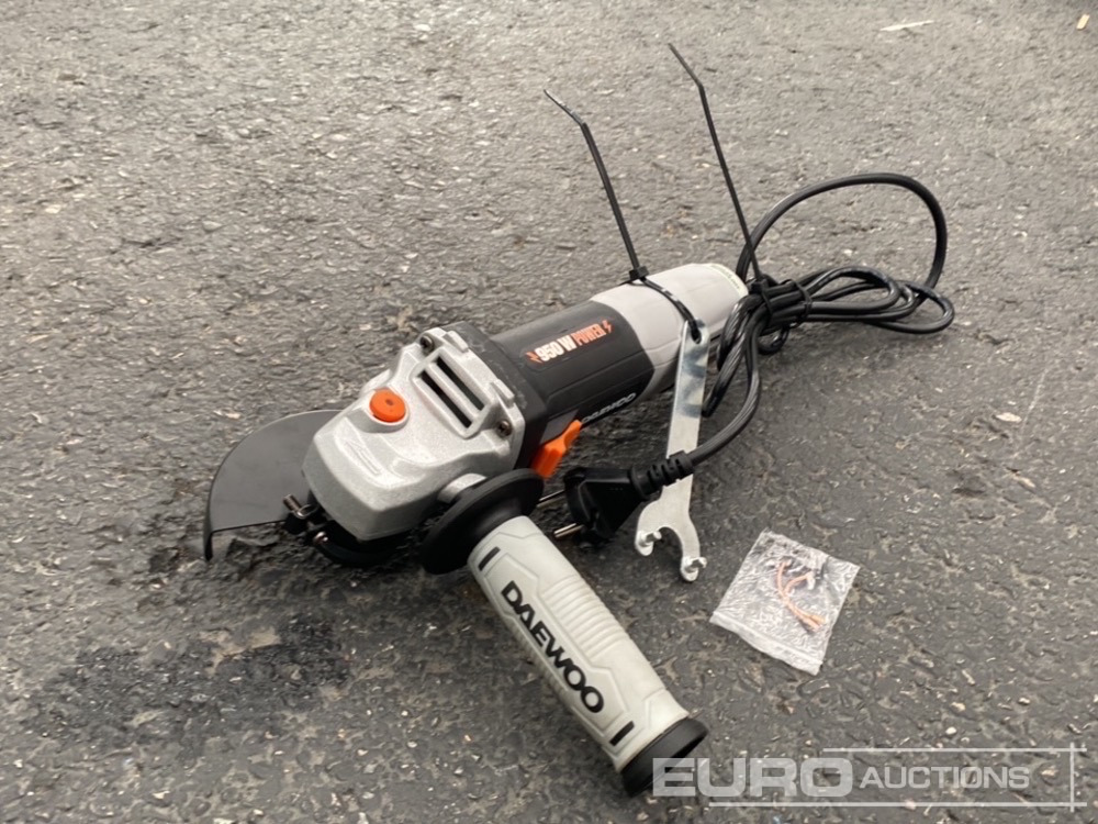 Unused Daewoo DAAG115-95L - Équipement de garage: photos 1 Unused Daewoo DAAG115-95L - Équipement de garage: photos 1