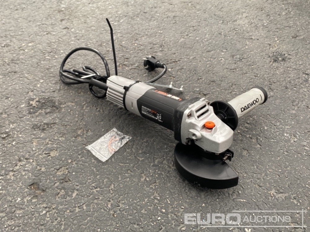 Unused Daewoo DAAG115-95L - Équipement de garage: photos 4 Unused Daewoo DAAG115-95L - Équipement de garage: photos 4