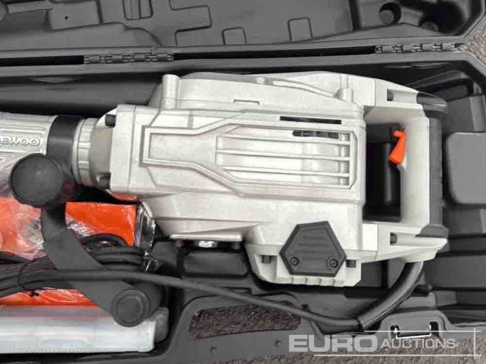 Unused Daewoo DADH30B - Équipement de garage: photos 1 Unused Daewoo DADH30B - Équipement de garage: photos 1