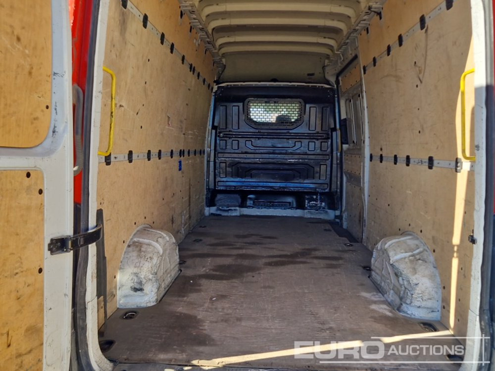 Véhicule utilitaire 2017 Volkswagen Crafter: photos 23 Véhicule utilitaire 2017 Volkswagen Crafter: photos 23