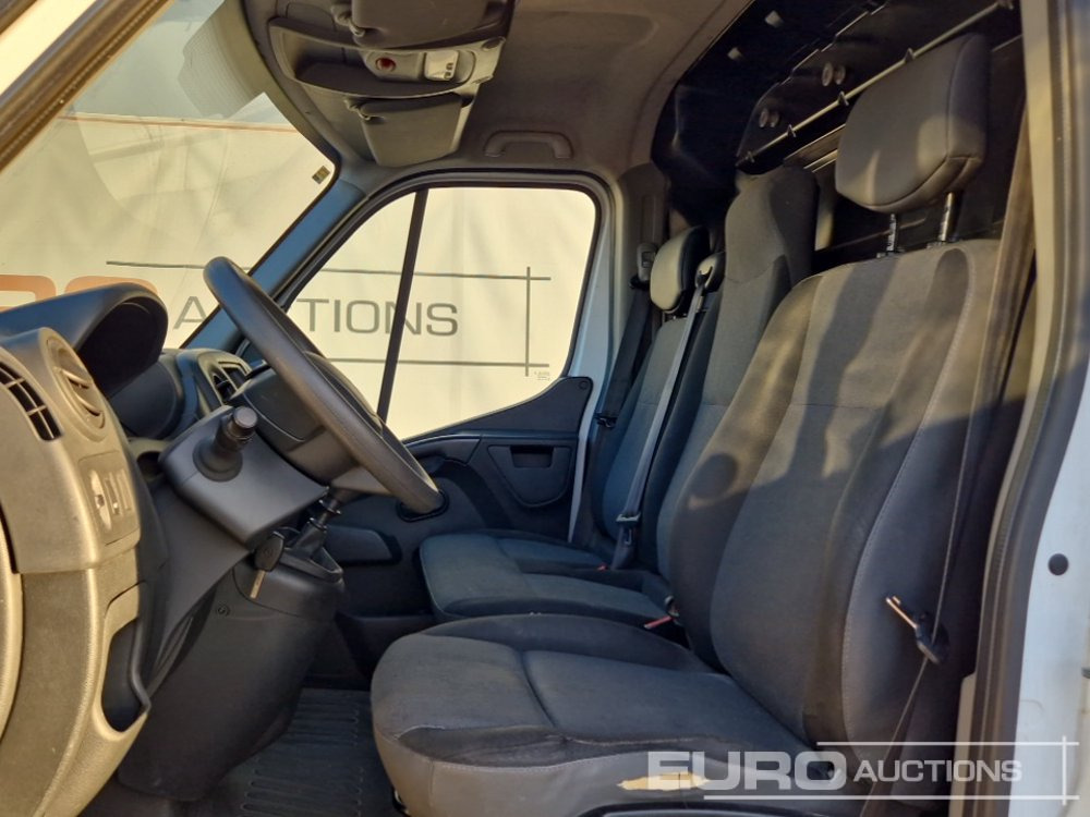 Véhicule utilitaire 2019 Renault Master: photos 13 Véhicule utilitaire 2019 Renault Master: photos 13