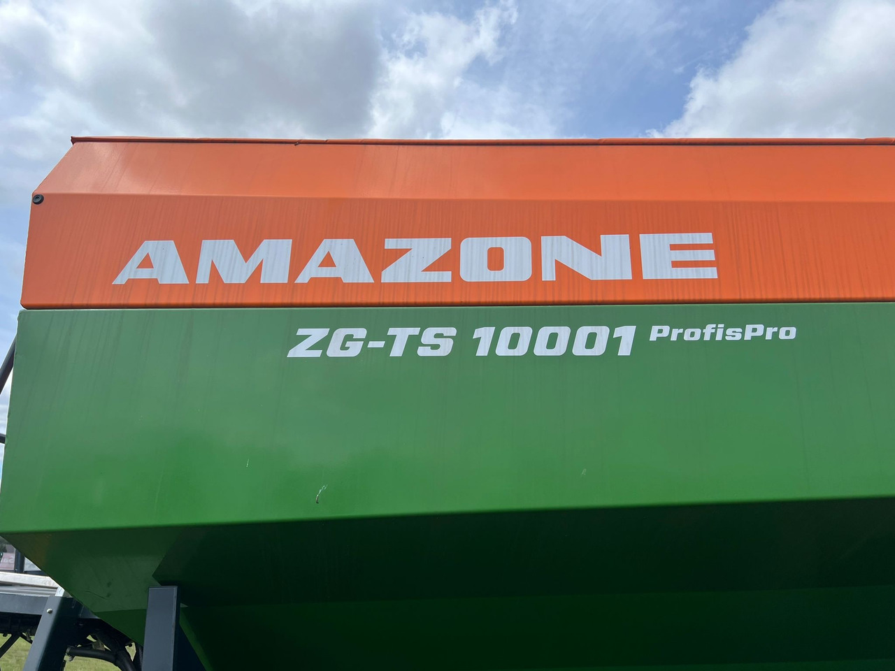Amazone Anhängestreuer ZG-TS 10001 - Pulvérisateur: photos 5 Amazone Anhängestreuer ZG-TS 10001 - Pulvérisateur: photos 5