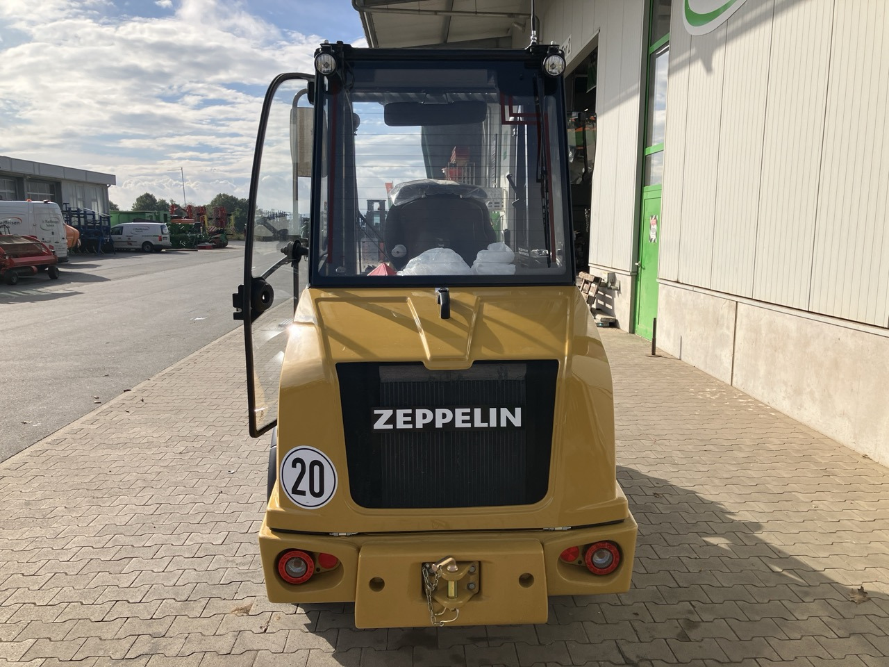 Caterpillar Zeppelin ZL35 - Chargeuse sur pneus: photos 5 Caterpillar Zeppelin ZL35 - Chargeuse sur pneus: photos 5