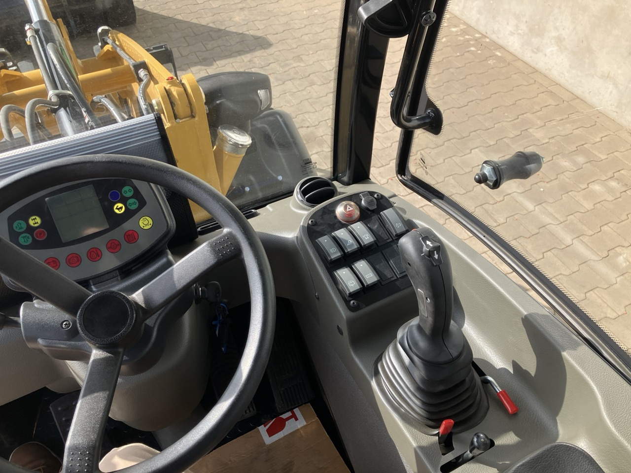 Caterpillar Zeppelin ZL35 - Chargeuse sur pneus: photos 2 Caterpillar Zeppelin ZL35 - Chargeuse sur pneus: photos 2