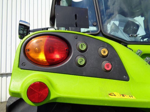 Tracteur agricole Claas Arion 430: photos 7