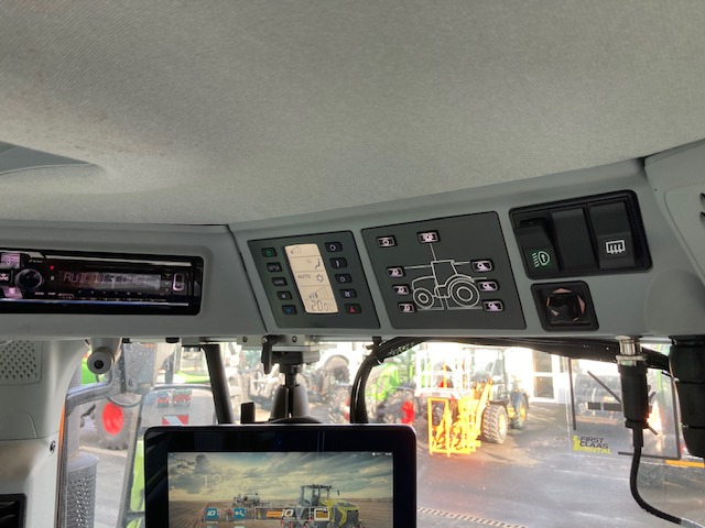 Claas Axion 830 - Tracteur agricole: photos 5 Claas Axion 830 - Tracteur agricole: photos 5