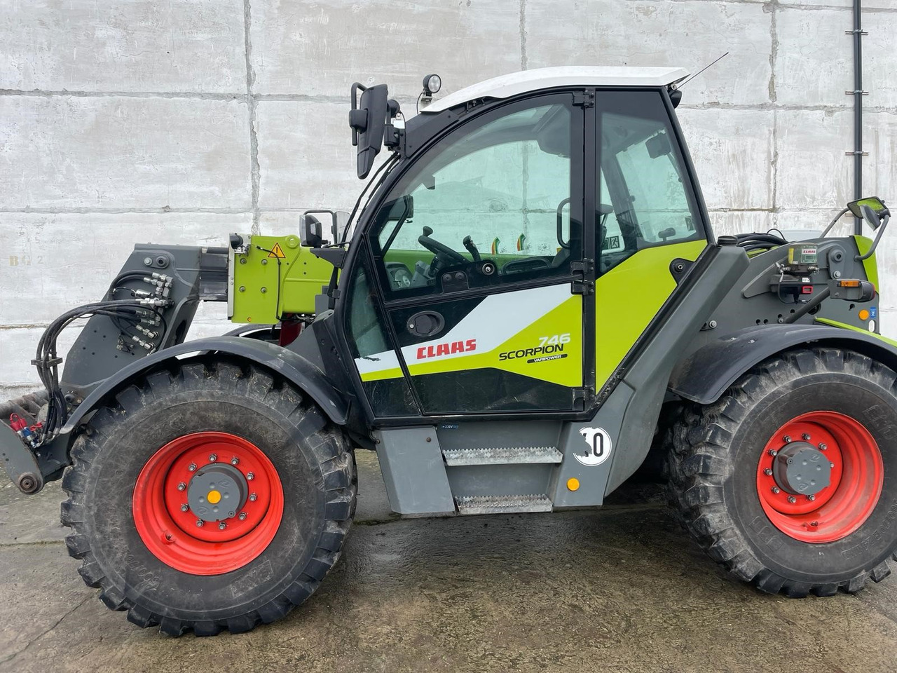 Claas Scorpion 746 Variopower - Chargeuse: photos 1 Claas Scorpion 746 Variopower - Chargeuse: photos 1