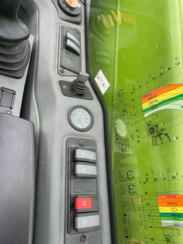 Claas Scorpion 746 Variopower - Chargeuse: photos 5 Claas Scorpion 746 Variopower - Chargeuse: photos 5