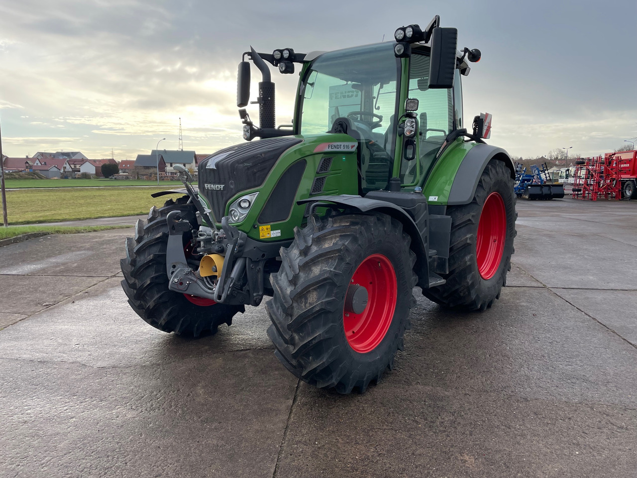 Fendt 516 Vario S4 ProfiPlus - Tracteur agricole: photos 1 Fendt 516 Vario S4 ProfiPlus - Tracteur agricole: photos 1