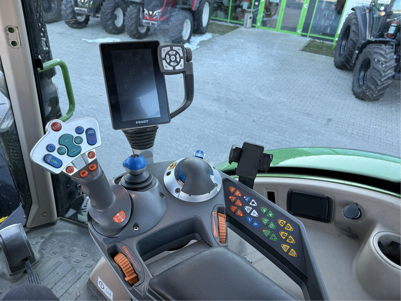 Fendt 720 Vario S4 Power - Tracteur agricole: photos 5 Fendt 720 Vario S4 Power - Tracteur agricole: photos 5