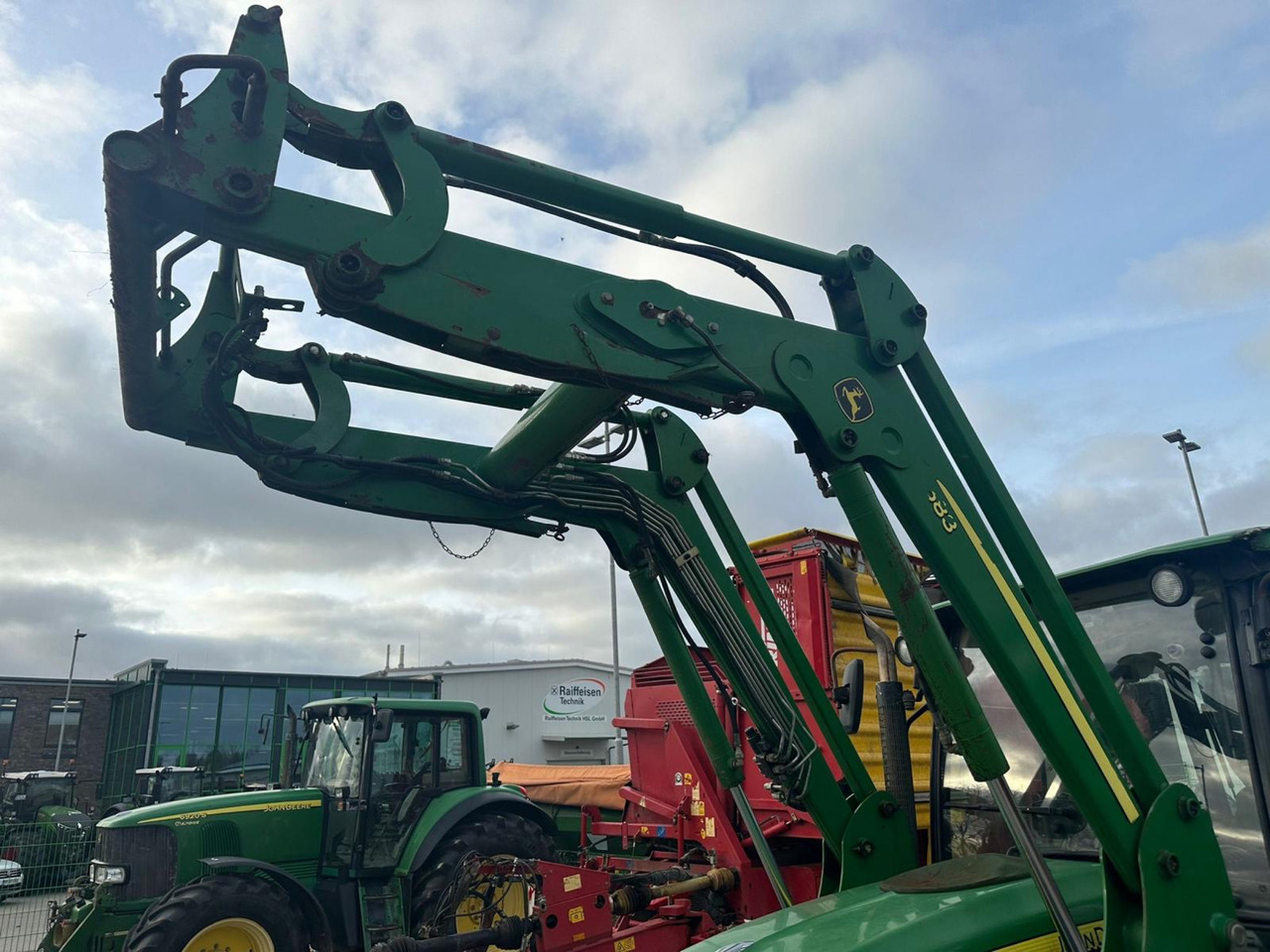 John Deere 5100 R - Tracteur agricole: photos 5 John Deere 5100 R - Tracteur agricole: photos 5