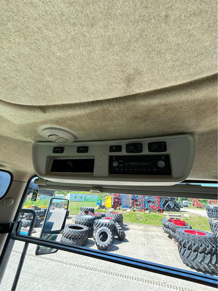 John Deere 7310 R AutoPower - Tracteur agricole: photos 5 John Deere 7310 R AutoPower - Tracteur agricole: photos 5