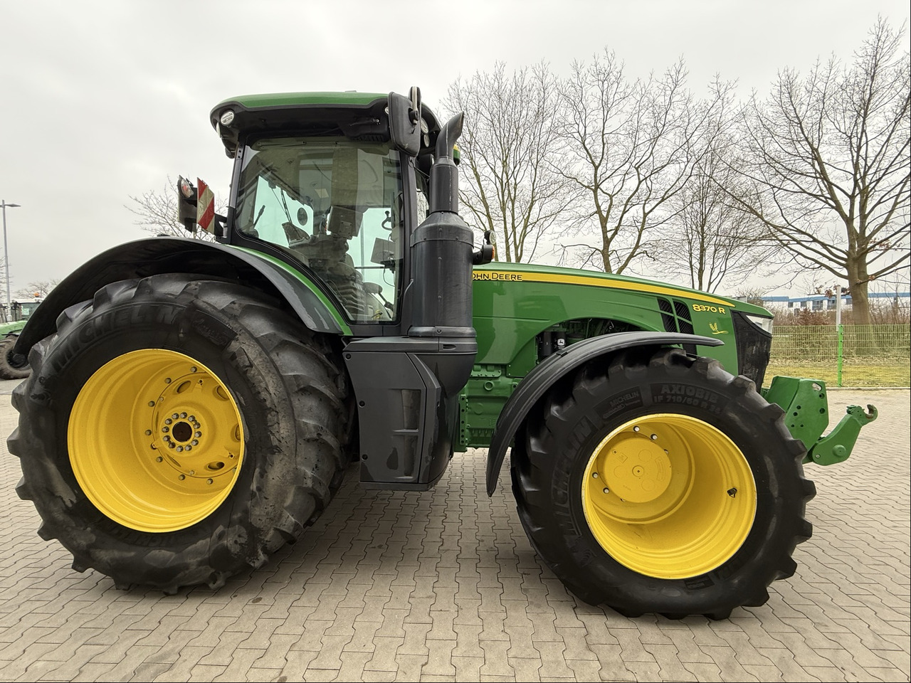 John Deere 8370 R - Tracteur agricole: photos 5 John Deere 8370 R - Tracteur agricole: photos 5