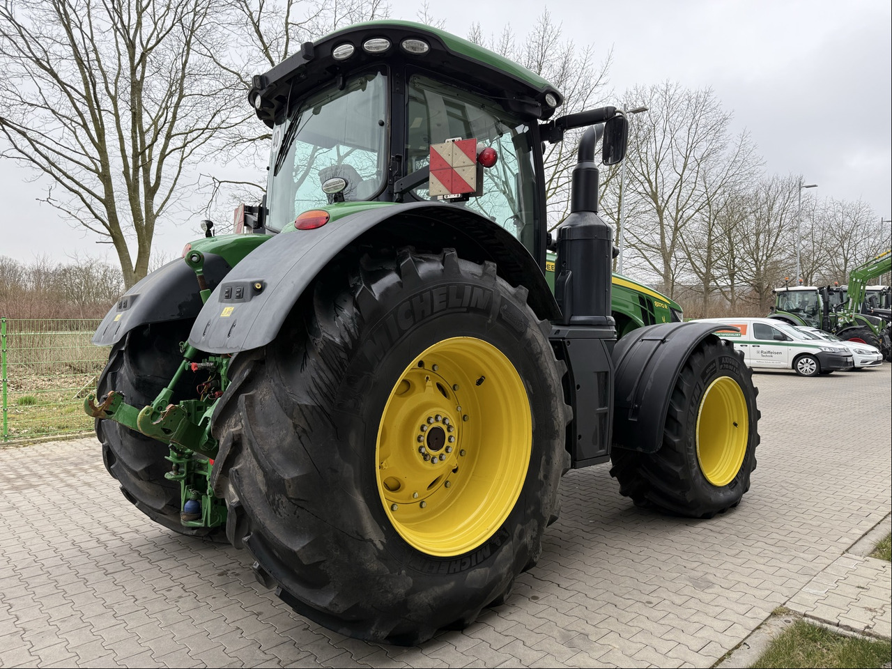 John Deere 8370 R - Tracteur agricole: photos 4 John Deere 8370 R - Tracteur agricole: photos 4