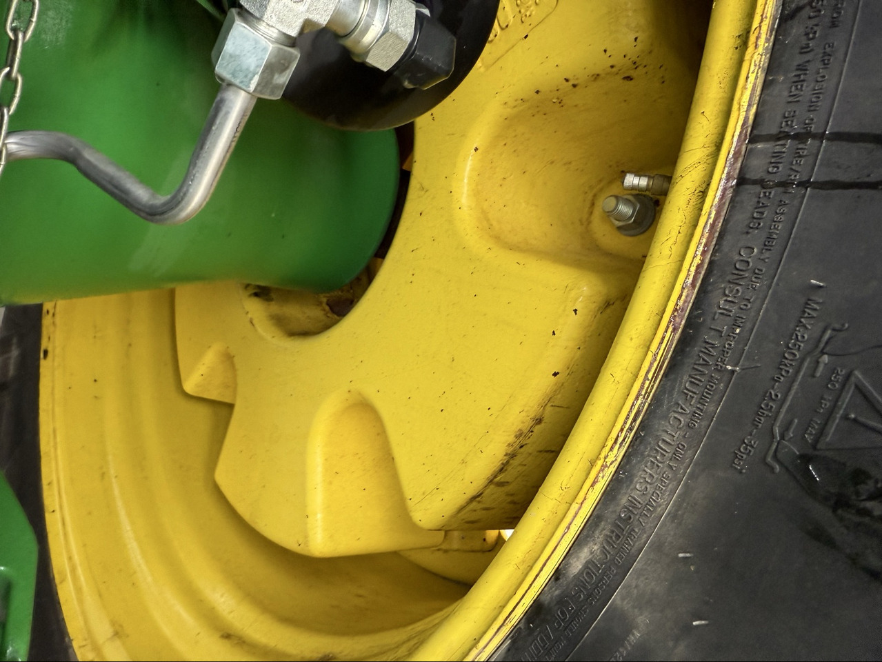 Tracteur agricole John Deere 8370 R: photos 18