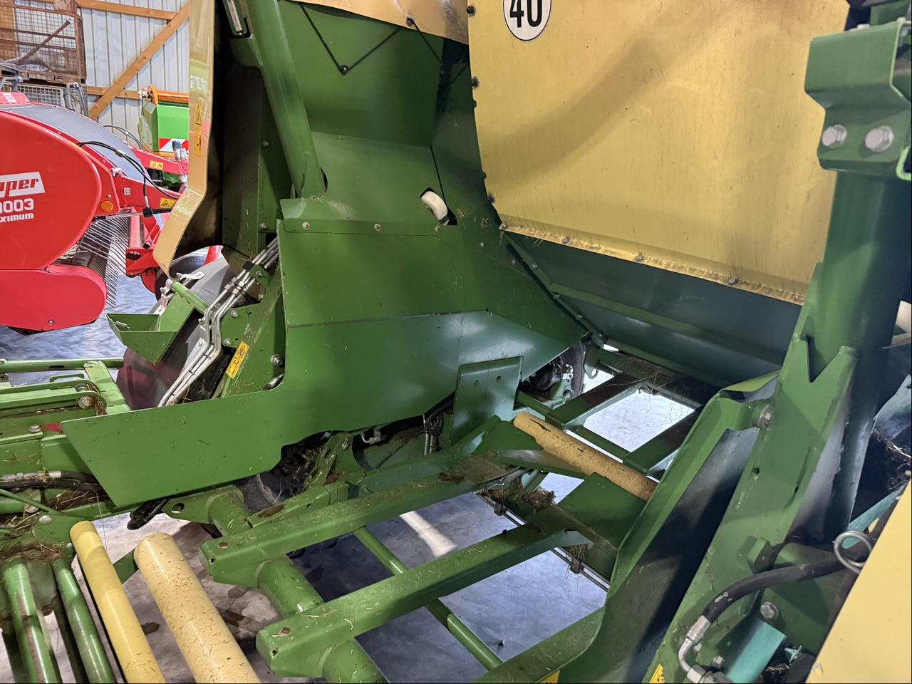 Krone Comprima CV150 XC Presskombina - Matériel de fenaison: photos 2 Krone Comprima CV150 XC Presskombina - Matériel de fenaison: photos 2