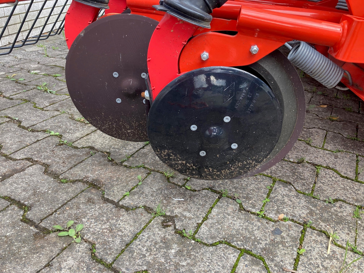 Kuhn Integra 3003 - 24 SD - Semoir: photos 2 Kuhn Integra 3003 - 24 SD - Semoir: photos 2