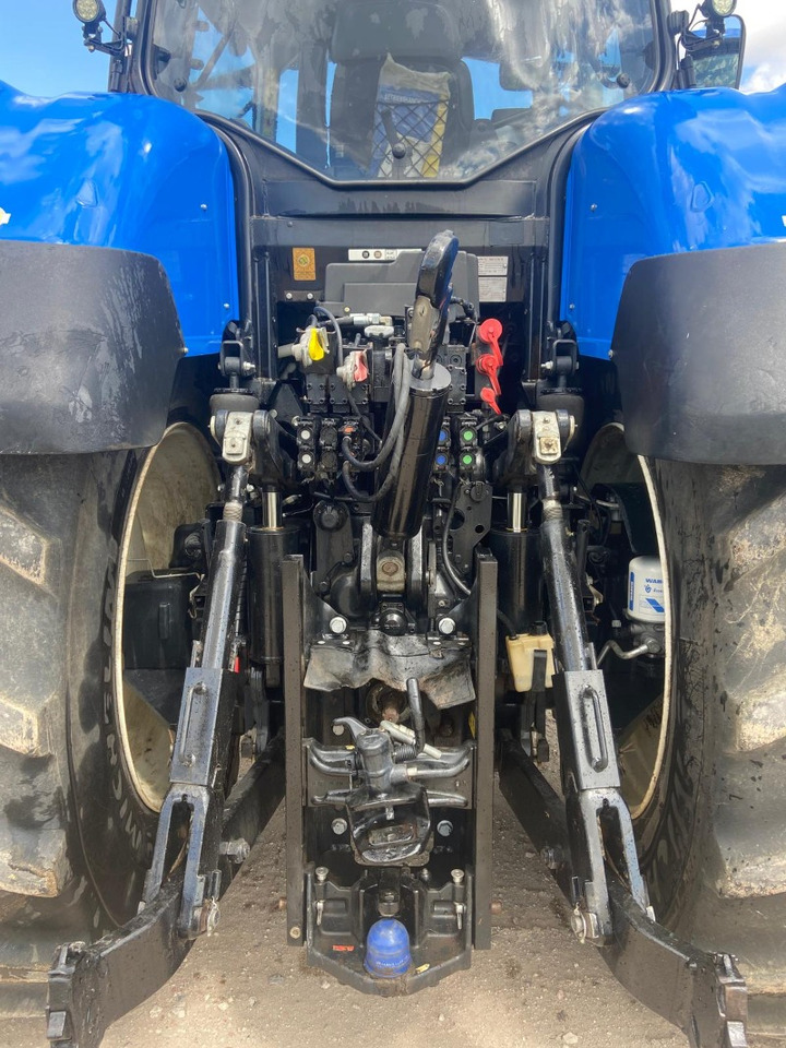 New Holland T7.290 AutoCommand - Tracteur agricole: photos 4 New Holland T7.290 AutoCommand - Tracteur agricole: photos 4