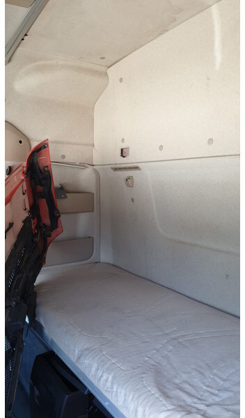 Mercedes-Benz Actros MP4 euro 6 - Cabine et intérieur pour Camion: photos 5 Mercedes-Benz Actros MP4 euro 6 - Cabine et intérieur pour Camion: photos 5