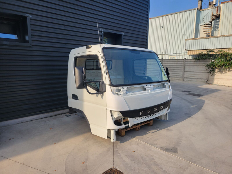 Mitsubishi Fuso C FUSO E6 2021-> - Cabine et intérieur pour Camion: photos 5 Mitsubishi Fuso C FUSO E6 2021-> - Cabine et intérieur pour Camion: photos 5