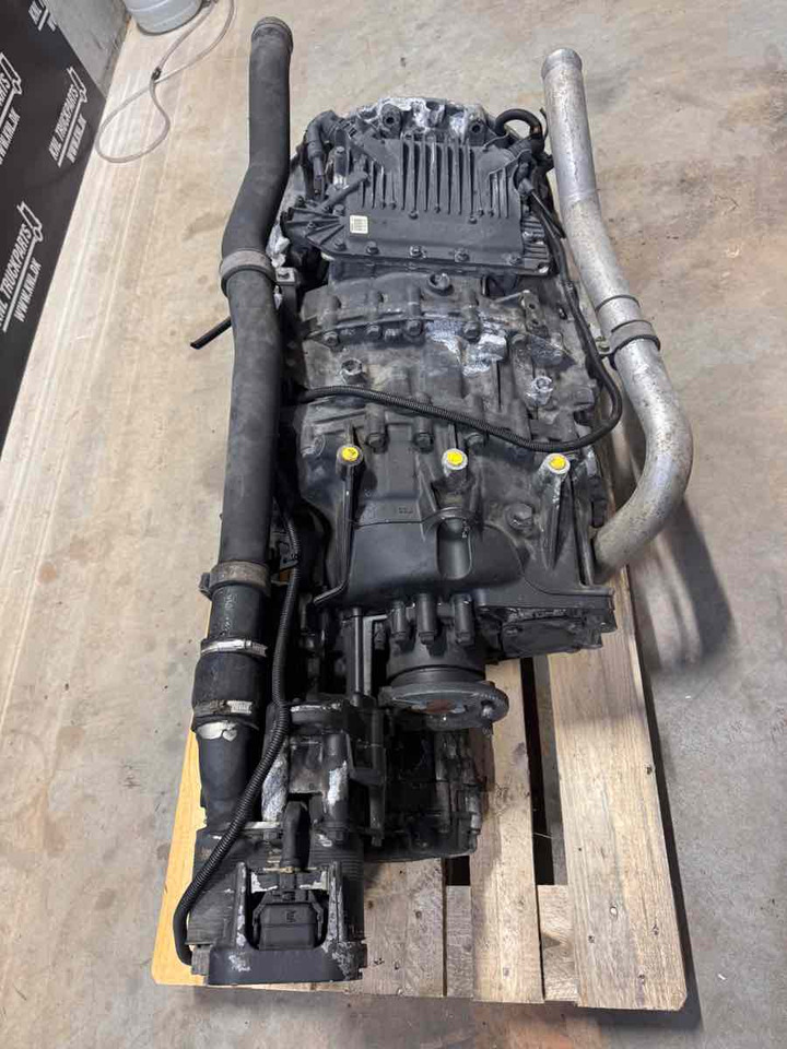 MAN GEARBOX 12AS2131 TD+IT3 // 81.32004-6388 - Boîte de vitesse pour Camion: photos 2 MAN GEARBOX 12AS2131 TD+IT3 // 81.32004-6388 - Boîte de vitesse pour Camion: photos 2