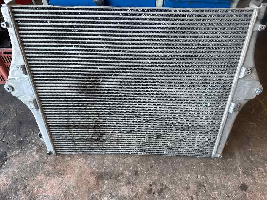 SCANIA AIR COOLER 2433151 - Système de refroidissement pour Camion: photos 2 SCANIA AIR COOLER 2433151 - Système de refroidissement pour Camion: photos 2