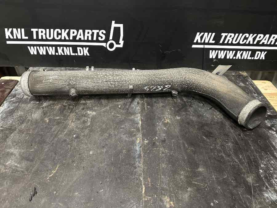 SCANIA AIR PIPE 2488390 - Système d'admission d'air pour Camion: photos 1 SCANIA AIR PIPE 2488390 - Système d'admission d'air pour Camion: photos 1