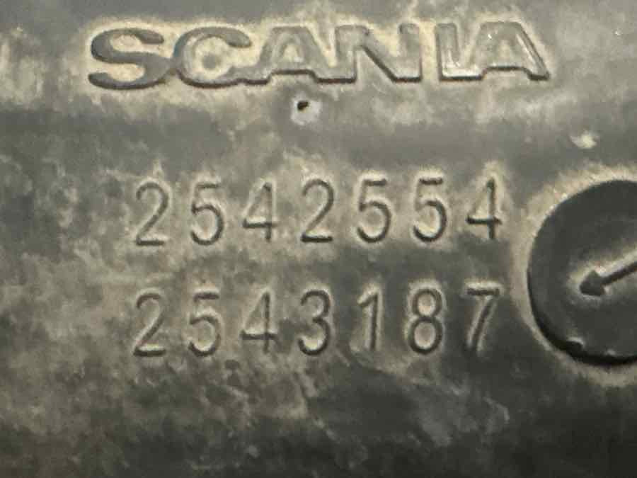 SCANIA AIR PIPE 2543187 - Système d'admission d'air pour Camion: photos 3 SCANIA AIR PIPE 2543187 - Système d'admission d'air pour Camion: photos 3