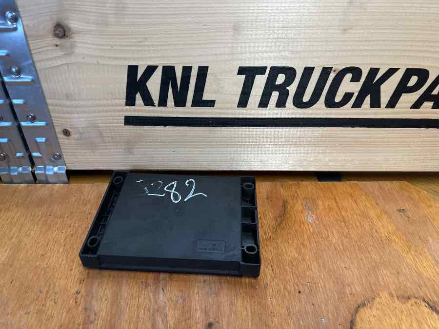 SCANIA ECOMAT MOBILE CR0403 10R-047060 - Système électrique pour Camion: photos 2 SCANIA ECOMAT MOBILE CR0403 10R-047060 - Système électrique pour Camion: photos 2