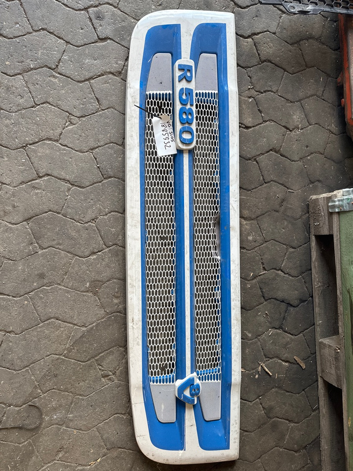 SCANIA GRILL 1885932 - Carrosserie et extérieur pour Camion: photos 1 SCANIA GRILL 1885932 - Carrosserie et extérieur pour Camion: photos 1