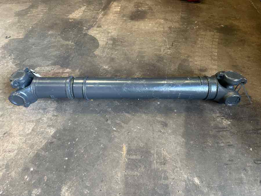 SCANIA PROPSHAFT P500 L=58 // 1758534 - Arbre à cardan pour Camion: photos 1 SCANIA PROPSHAFT P500 L=58 // 1758534 - Arbre à cardan pour Camion: photos 1