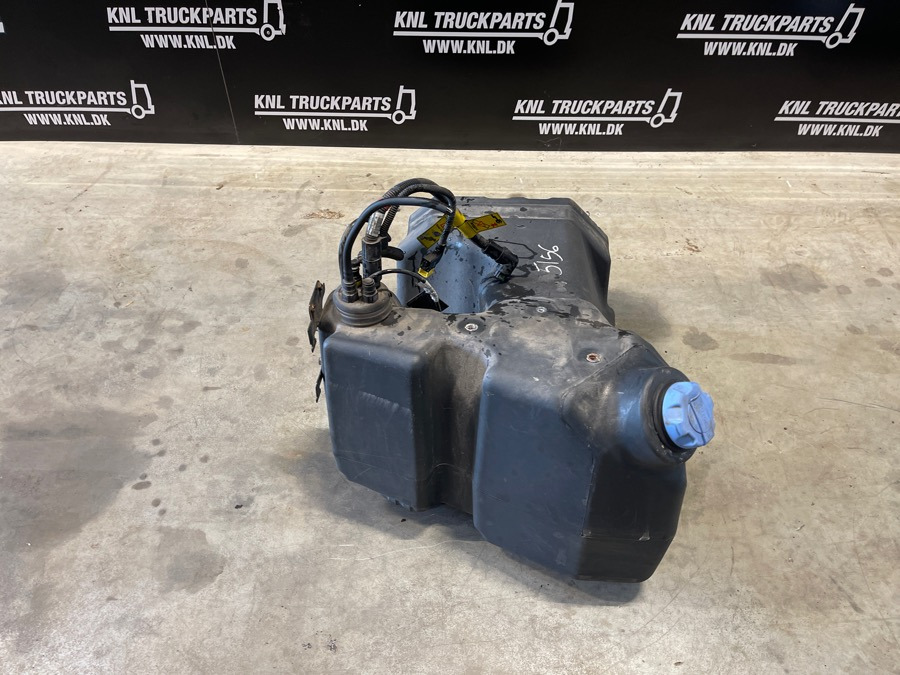 VOLVO ADBLUE TANK  22116321 - Préparation du carburant pour Camion: photos 2 VOLVO ADBLUE TANK  22116321 - Préparation du carburant pour Camion: photos 2