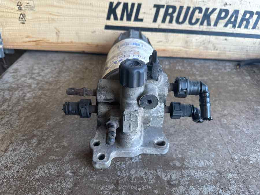 VOLVO FUEL FILTER 21088117 - Préparation du carburant pour Camion: photos 1 VOLVO FUEL FILTER 21088117 - Préparation du carburant pour Camion: photos 1