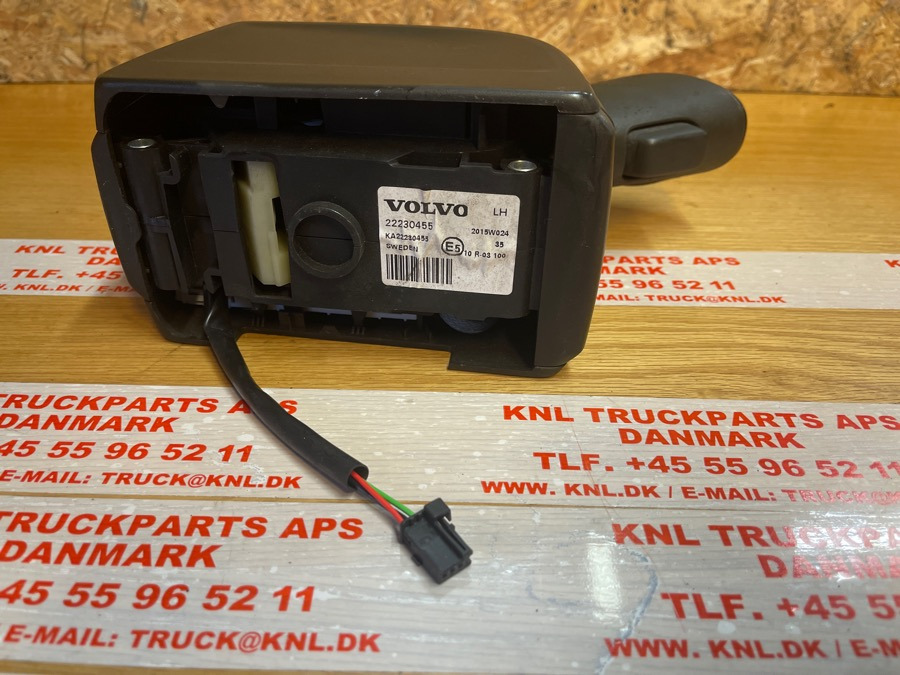 VOLVO GEARSHIFT / LEVER 22230455 - Boîte de vitesse et pièces pour Camion: photos 3 VOLVO GEARSHIFT / LEVER 22230455 - Boîte de vitesse et pièces pour Camion: photos 3